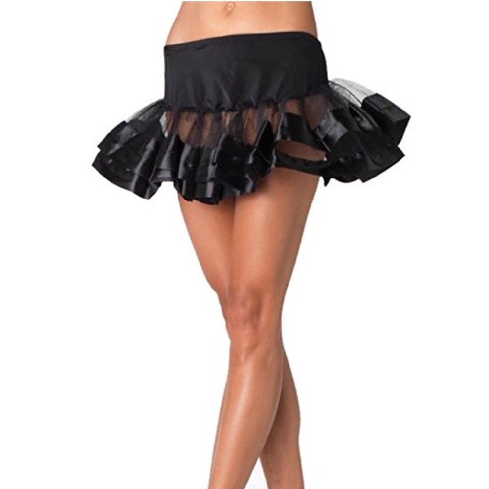 NWT Satin trimmed petticoat by Leg Avenue❤️ Black
